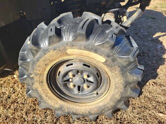 Grizzly executioner tires.jpg